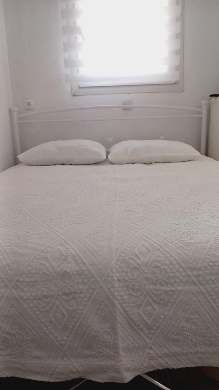 Marjo House Apartment Артемида Екстериор снимка